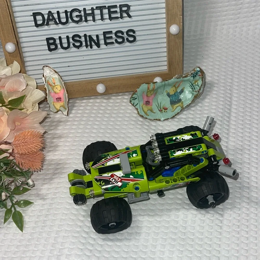 LEGO 42027 Desert Racer CAR ONLY